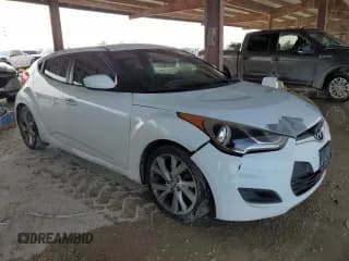 ✅ 2016 Hyundai Veloster • VIN: KMHTC6AD7GU284637 • Lot: 79264494. Wystawiony na Copart z przebiegiem 137 199 mil. Bezpłatny archiwum sprzedaży aukcyjnych z USA i szczegółowy raport historii pojazdu na DreamBid. Zdjęcie 4.