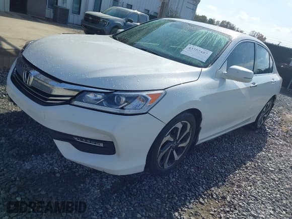 ✅ 2016 Honda Accord EX-L • VIN: 1HGCR2F9XGA049779 • Lot: 43757487. Wystawiony na IAAI z przebiegiem 176 998 mil. Bezpłatny archiwum sprzedaży aukcyjnych z USA i szczegółowy raport historii pojazdu na DreamBid. Zdjęcie 2.