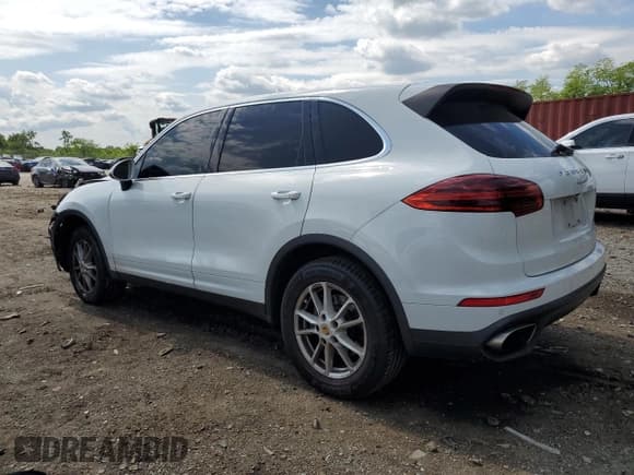 ✅ 2017 Porsche Cayenne • VIN: WP1AA2A20HKA90133 • Lot: 56017185. Listed on Copart with 90,815 mi. Free auction sales archive from the USA and detailed vehicle history report at DreamBid. Image 2.