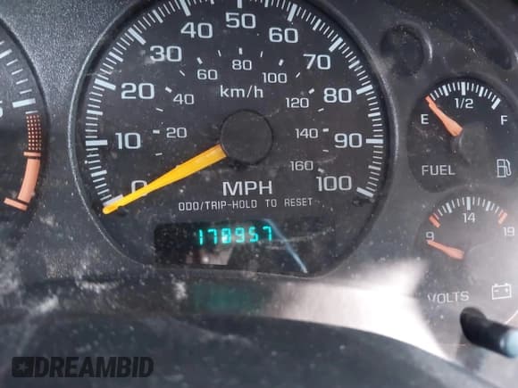 ✅ 2001 Chevrolet Blazer LT • VIN: 1GNDT13W71K195400 • Lot: 41682682. Wystawiony na IAAI z przebiegiem 178 957 mil. Bezpłatny archiwum sprzedaży aukcyjnych z USA i szczegółowy raport historii pojazdu na DreamBid. Zdjęcie 7.