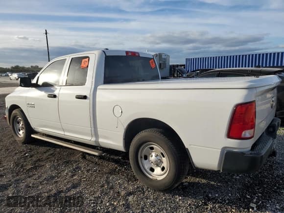 ✅ 2018 Ram 1500 Tradesman • VIN: 1C6RR6FG0JS171011 • Lot: 89504925. Listed on Copart with 100,154 mi. Free auction sales archive from the USA and detailed vehicle history report at DreamBid. Image 2.