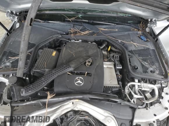 ✅ 2018 Mercedes-Benz C 300 • VIN: WDDWJ4KB4JF676016 • Lot: 50970905. Wystawiony na Copart z przebiegiem 109 381 mil. Bezpłatny archiwum sprzedaży aukcyjnych z USA i szczegółowy raport historii pojazdu na DreamBid. Zdjęcie 11.