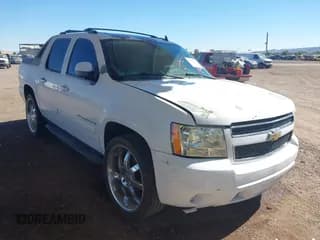 ✅ 2008 Chevrolet Avalanche 1LT • VIN: 3GNEC12038G190150 • Lot: 43485688. Listed on IAAI with 176,150 mi. Free auction sales archive from the USA and detailed vehicle history report at DreamBid. Image 1.