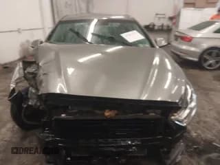 ✅ 2018 Hyundai Sonata SE • VIN: KMHE24L35JA087303 • Лот: 43307411. Опубликован ранее на IAAI с пробегом 126 222 миль. Бесплатный доступ к архиву аукционных продаж из США и подробный отчёт об истории автомобиля на DreamBid. Изображение 6.