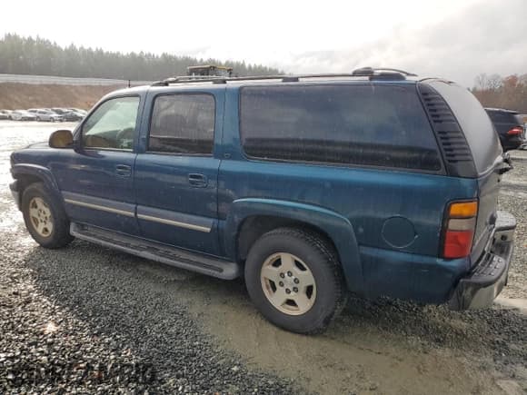 ✅ 2005 Chevrolet Suburban Z71 • VIN: 3GNFK16Z95G145435 • Lot: 83986034. Listed on Copart with 186,709 mi. Free auction sales archive from the USA and detailed vehicle history report at DreamBid. Image 2.