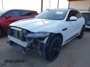 ✅ 2018 Jaguar F-Pace S • VIN: SADCM2FV8JA245628 • Lot: 43342952. Wystawiony na IAAI z przebiegiem 84 399 mil. Bezpłatny archiwum sprzedaży aukcyjnych z USA i szczegółowy raport historii pojazdu na DreamBid. Zdjęcie 2.