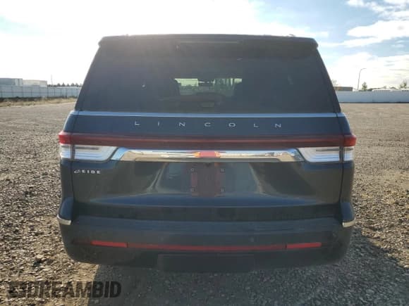✅ 2024 Lincoln Navigator Reserve • VIN: 5LMJJ3LG6REL21853 • Lot: 86287385. Wystawiony na Copart z przebiegiem 26 198 mil. Bezpłatny archiwum sprzedaży aukcyjnych z USA i szczegółowy raport historii pojazdu na DreamBid. Zdjęcie 6.