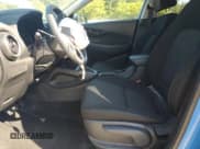 ✅ 2022 Hyundai Kona SEL • VIN: KM8K6CAB6NU871084 • Лот: 71026834. Опубликован ранее на Copart с пробегом 35 772 миль. Бесплатный доступ к архиву аукционных продаж из США и подробный отчёт об истории автомобиля на DreamBid. Изображение 7.