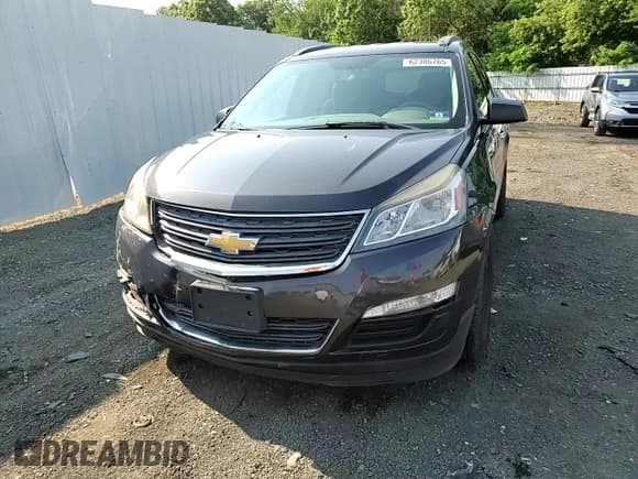 ✅ 2013 Chevrolet Traverse LS • VIN: 1GNKVFED3DJ170742 • Lot: 62386765. Listed on Copart with 208,585 mi. Free auction sales archive from the USA and detailed vehicle history report at DreamBid. Image 14.