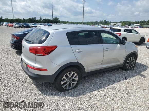 ✅ 2015 Kia Sportage LX • VIN: KNDPB3AC6F7786602 • Lot: 64765835. Listed on Copart with 148,880 mi. Free auction sales archive from the USA and detailed vehicle history report at DreamBid. Image 3.