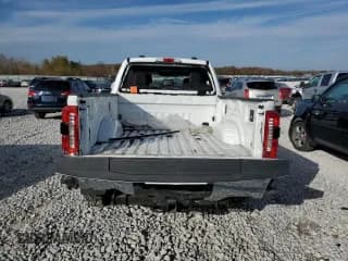 ✅ 2023 Ford F-350 XL • VIN: 1FT8W3BM7PED88764 • Лот: 77932484. Опубликован ранее на Copart с пробегом Не указан. Бесплатный доступ к архиву аукционных продаж из США и подробный отчёт об истории автомобиля на DreamBid. Изображение 6.