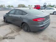 ✅ 2019 Ford Fusion S • VIN: 3FA6P0G7XKR102326 • Лот: 41920850. Опубликован ранее на IAAI с пробегом 93 002 миль. Бесплатный доступ к архиву аукционных продаж из США и подробный отчёт об истории автомобиля на DreamBid. Изображение 3.