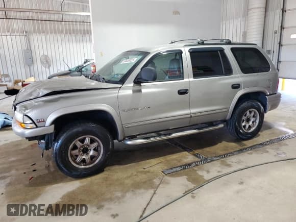 ✅ 2000 Dodge Durango • VIN: 1B4HS28N0YF282316 • Lot: 69830425. Wystawiony na Copart z przebiegiem 240 000 mil. Bezpłatny archiwum sprzedaży aukcyjnych z USA i szczegółowy raport historii pojazdu na DreamBid. Zdjęcie 1.