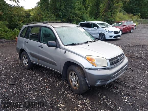 ✅ 2005 Toyota RAV4 • VIN: JTEGD20V050063399 • Lot: 43140510. Wystawiony na IAAI z przebiegiem 272 952 mil. Bezpłatny archiwum sprzedaży aukcyjnych z USA i szczegółowy raport historii pojazdu na DreamBid. Zdjęcie 1.