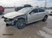 ✅ 2025 Lexus ES 350 • VIN: 58ADZ1B17SU186638 • Лот: 56109465. Опубликован ранее на Copart с пробегом 6 073 миль. Бесплатный доступ к архиву аукционных продаж из США и подробный отчёт об истории автомобиля на DreamBid. Изображение 1.