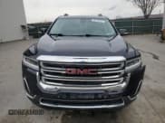 ✅ 2021 GMC Acadia SLE • VIN: 1GKKNRL42MZ172808 • Lot: 90787655. Wystawiony na Copart z przebiegiem 68 802 mil. Bezpłatny archiwum sprzedaży aukcyjnych z USA i szczegółowy raport historii pojazdu na DreamBid. Zdjęcie 5.