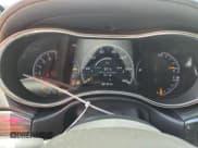 ✅ 2015 Jeep Grand Cherokee Overland • VIN: 1C4RJECG5FC841474 • Lot: 59687415. Wystawiony na Copart z przebiegiem 99 100 mil. Bezpłatny archiwum sprzedaży aukcyjnych z USA i szczegółowy raport historii pojazdu na DreamBid. Zdjęcie 9.