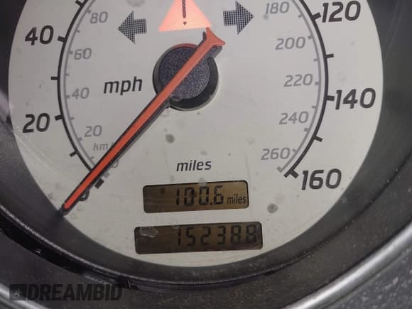 ✅ 2000 Mercedes-Benz SLK 230 Kompressor • VIN: WDBKK47F9YF146067 • Lot: 43165689. Wystawiony na IAAI z przebiegiem 152 388 mil. Bezpłatny archiwum sprzedaży aukcyjnych z USA i szczegółowy raport historii pojazdu na DreamBid. Zdjęcie 7.