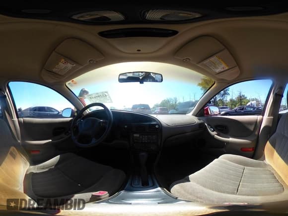 ✅ 2002 Pontiac Grand Prix GT • VIN: 1G2WP52K62F185256 • Лот: 42286618. Опубликован ранее на IAAI с пробегом 327 610 миль. Бесплатный доступ к архиву аукционных продаж из США и подробный отчёт об истории автомобиля на DreamBid. Изображение 18.