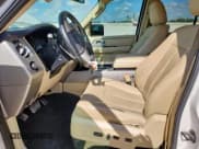 ✅ 2015 Ford Expedition Limited • VIN: 1FMJU2AT1FEF28232 • Lot: 84970825. Wystawiony na Copart z przebiegiem 217 743 mil. Bezpłatny archiwum sprzedaży aukcyjnych z USA i szczegółowy raport historii pojazdu na DreamBid. Zdjęcie 7.