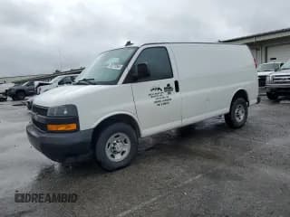 ✅ 2019 Chevrolet Express Cargo • VIN: 1GCWGAFP6K1257967 • Lot: 82273965. Listed on Copart with 328,743 mi. Free auction sales archive from the USA and detailed vehicle history report at DreamBid. Image 1.