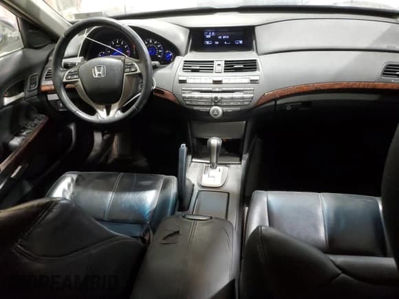 ✅ 2010 Honda Crosstour EX-L • VIN: 5J6TF2H5XAL012335 • Lot: 92404685. Wystawiony na Copart z przebiegiem 187 377 mil. Bezpłatny archiwum sprzedaży aukcyjnych z USA i szczegółowy raport historii pojazdu na DreamBid. Zdjęcie 8.