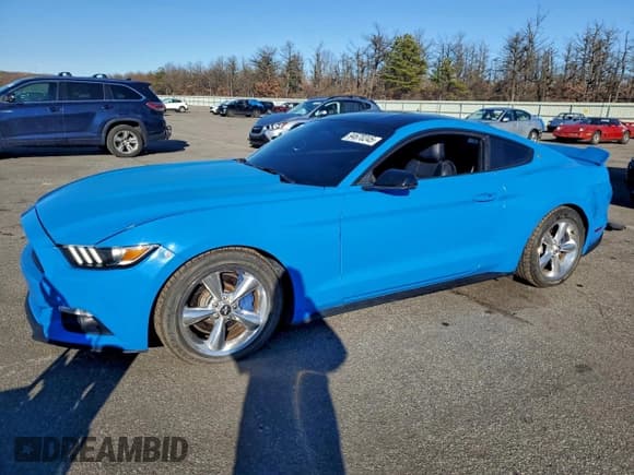 ✅ 2016 Ford Mustang EcoBoost Premium • VIN: 1FA6P8THXG5200604 • Лот: 94670245. Опубликован ранее на Copart с пробегом 70 110 миль. Бесплатный доступ к архиву аукционных продаж из США и подробный отчёт об истории автомобиля на DreamBid. Изображение 1.