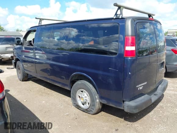 2005 Chevrolet Express Passenger с VIN 1GAGG25V751228775, выставлен на аукционе IAAI как лот 43055834 с пробегом 164 531 миль миль и . История ставок и продаж доступна на DreamBid. Изображение 3.
