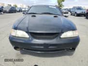 ✅ 1996 Ford Mustang Cobra • VIN: 1FALP47V5TF160562 • Lot: 60367745. Wystawiony na Copart z przebiegiem 137 354 mil. Bezpłatny archiwum sprzedaży aukcyjnych z USA i szczegółowy raport historii pojazdu na DreamBid. Zdjęcie 5.