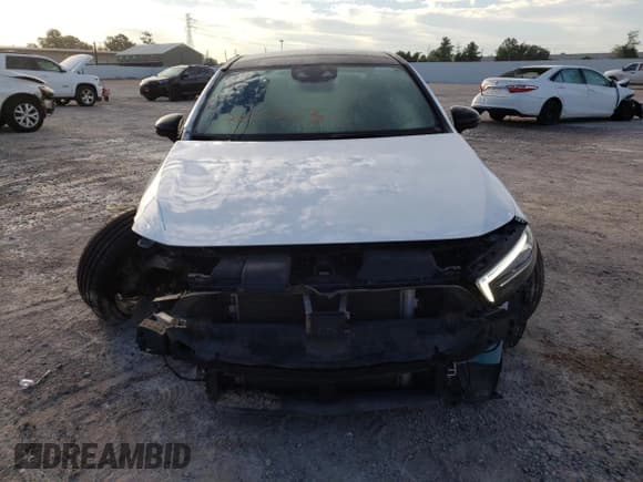 ✅ 2019 Mercedes-Benz A 220 • VIN: WDD3G4FB5KW018038 • Лот: 71115383. Опубликован ранее на Copart с пробегом 36 236 миль. Бесплатный доступ к архиву аукционных продаж из США и подробный отчёт об истории автомобиля на DreamBid. Изображение 5.