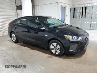 ✅ 2017 Hyundai Ioniq Blue • VIN: KMHC65LC5HU031565 • Lot: 80043684. Wystawiony na Copart z przebiegiem 116 243 mil. Bezpłatny archiwum sprzedaży aukcyjnych z USA i szczegółowy raport historii pojazdu na DreamBid. Zdjęcie 4.