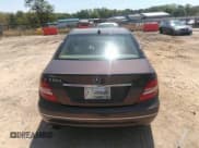 ✅ 2014 Mercedes-Benz C 250 Sport • VIN: WDDGF4HB2EA933514 • Lot: 42025198. Wystawiony na IAAI z przebiegiem 71 286 mil. Bezpłatny archiwum sprzedaży aukcyjnych z USA i szczegółowy raport historii pojazdu na DreamBid. Zdjęcie 15.