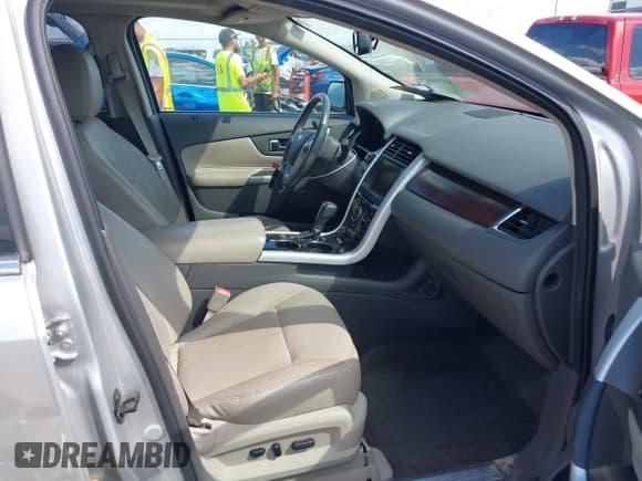 ✅ 2014 Ford Edge Limited • VIN: 2FMDK3KC3EBA62160 • Lot: 43250607. Listed on IAAI with 178,655 mi. Free auction sales archive from the USA and detailed vehicle history report at DreamBid. Image 5.