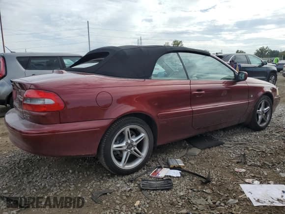 ✅ 2001 Volvo C70 • VIN: YV1NC53D51J023823 • Lot: 69750135. Wystawiony na Copart z przebiegiem 28 896 mil. Bezpłatny archiwum sprzedaży aukcyjnych z USA i szczegółowy raport historii pojazdu na DreamBid. Zdjęcie 3.