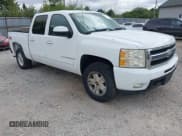 ✅ 2009 Chevrolet Silverado 1500 LTZ • VIN: 3GCEK33M19G184504 • Lot: 43102843. Listed on IAAI with 237,000 mi. Free auction sales archive from the USA and detailed vehicle history report at DreamBid. Image 1.
