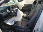 ✅ 2024 Toyota RAV4 XSE • VIN: JTMGB3FVXRD213038 • Lot: 89897665. Wystawiony na Copart z przebiegiem Nie podano. Bezpłatny archiwum sprzedaży aukcyjnych z USA i szczegółowy raport historii pojazdu na DreamBid. Zdjęcie 7.