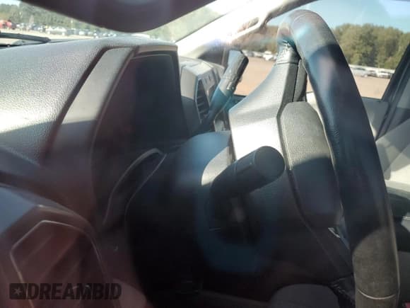 ✅ 2018 Ford F-150 XL • VIN: 1FTEW1EP1JFD33113 • Lot: 87026685. Listed on Copart with Not provided. Free auction sales archive from the USA and detailed vehicle history report at DreamBid. Image 9.