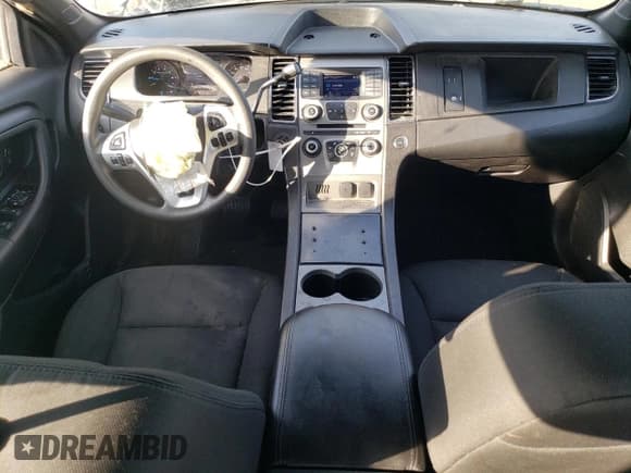 ✅ 2016 Ford Police Interceptor • VIN: 1FAHP2L85GG120332 • Lot: 55088185. Wystawiony na Copart z przebiegiem 64 361 mil. Bezpłatny archiwum sprzedaży aukcyjnych z USA i szczegółowy raport historii pojazdu na DreamBid. Zdjęcie 8.