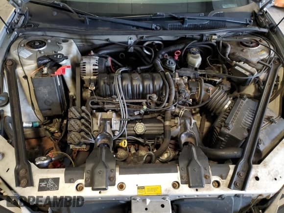 ✅ 2001 Pontiac Grand Prix GT • VIN: 1G2WP12K61F175091 • Lot: 71577405. Listed on Copart with 147,405 mi. Free auction sales archive from the USA and detailed vehicle history report at DreamBid. Image 11.