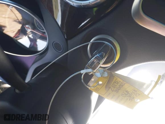 ✅ 2018 Mercedes-Benz CLA 250 • VIN: WDDSJ4EBXJN645675 • Lot: 41808369. Listed on IAAI with 101,540 mi. Free auction sales archive from the USA and detailed vehicle history report at DreamBid. Image 11.