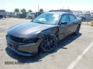 ✅ 2022 Dodge Charger SXT • VIN: 2C3CDXBG3NH192929 • Lot: 42713432. Wystawiony na IAAI z przebiegiem 29 792 mil. Bezpłatny archiwum sprzedaży aukcyjnych z USA i szczegółowy raport historii pojazdu na DreamBid. Zdjęcie 17.