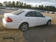 ✅ 2006 Mercedes-Benz E 350 • VIN: WDBUF87J56X200240 • Лот: 83978895. Опубликован ранее на Copart с пробегом 126 388 миль. Бесплатный доступ к архиву аукционных продаж из США и подробный отчёт об истории автомобиля на DreamBid. Изображение 3.