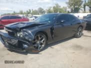 ✅ 2015 Dodge Challenger R/T Plus • VIN: 2C3CDZBT1FH757673 • Lot: 71425035. Wystawiony na Copart z przebiegiem 100 544 mil. Bezpłatny archiwum sprzedaży aukcyjnych z USA i szczegółowy raport historii pojazdu na DreamBid. Zdjęcie 1.