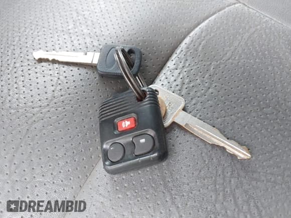 ✅ 2006 Ford Econoline Cargo Recreational • VIN: 1FTSS34P36HB17948 • Lot: 42883646. Wystawiony na IAAI z przebiegiem Nie podano. Bezpłatny archiwum sprzedaży aukcyjnych z USA i szczegółowy raport historii pojazdu na DreamBid. Zdjęcie 11.