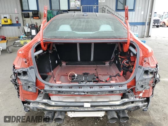 ✅ 2025 BMW M4 Competition xDrive • VIN: WBS33HK07SCT35640 • Lot: 63612045. Listed on Copart with 2,338 mi. Free auction sales archive from the USA and detailed vehicle history report at DreamBid. Image 6.