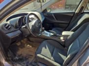 ✅ 2011 Mazda 3 GX • VIN: JM1BL1KF9B1374949 • Лот: 64721155. Опубликован ранее на Copart с пробегом 194 062 миль. Бесплатный доступ к архиву аукционных продаж из США и подробный отчёт об истории автомобиля на DreamBid. Изображение 7.