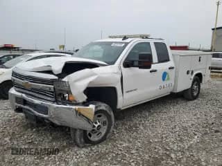 ✅ 2015 Chevrolet Silverado 2500HD • VIN: 1GB2KUEG1FZ529014 • Lot: 60297745. Wystawiony na Copart z przebiegiem 115 804 mil. Bezpłatny archiwum sprzedaży aukcyjnych z USA i szczegółowy raport historii pojazdu na DreamBid. Zdjęcie 1.