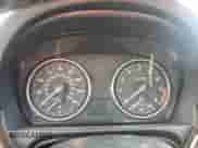 2011 BMW 3 Series 335i xDrive с VIN WBAPL5C56BA920185, выставлен на аукционе Copart как лот 90999975 с пробегом Не указан миль и Чистый • Clean title. История ставок и продаж доступна на DreamBid. Изображение 9.