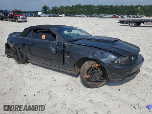 ✅ 2010 Ford Mustang GT • VIN: 1ZVBP8FH6A5146632 • Lot: 69456975. Listed on Copart with 146,671 mi. Free auction sales archive from the USA and detailed vehicle history report at DreamBid. Image 4.