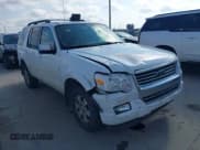 ✅ 2010 Ford Explorer XLT • VIN: 1FMEU7DE4AUA10948 • Lot: 43543058. Wystawiony na IAAI z przebiegiem 132 442 mil. Bezpłatny archiwum sprzedaży aukcyjnych z USA i szczegółowy raport historii pojazdu na DreamBid. Zdjęcie 1.
